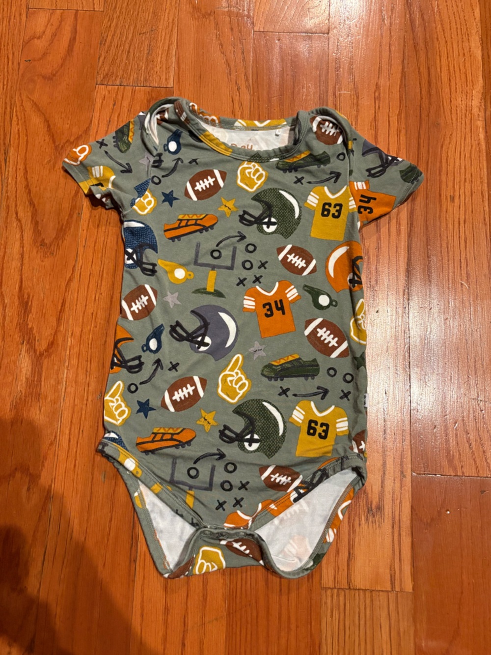 🏷️ 4 for $35 🏷️ Play by Little Sleepies Touchdown Time Onesie